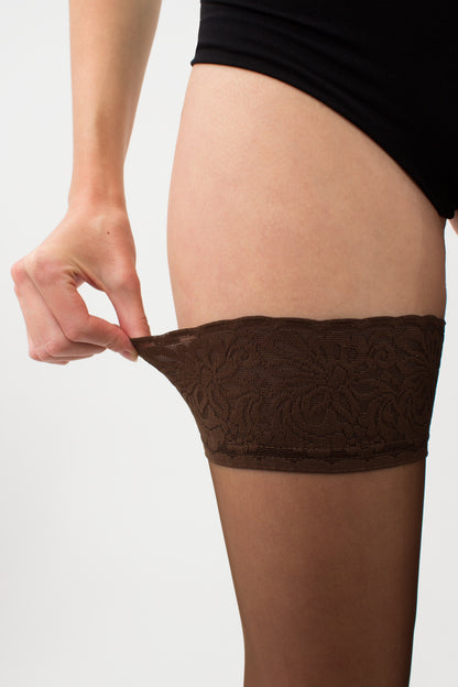 Giulia - Chic 20 Calze 20den Stay Up avec couture noire